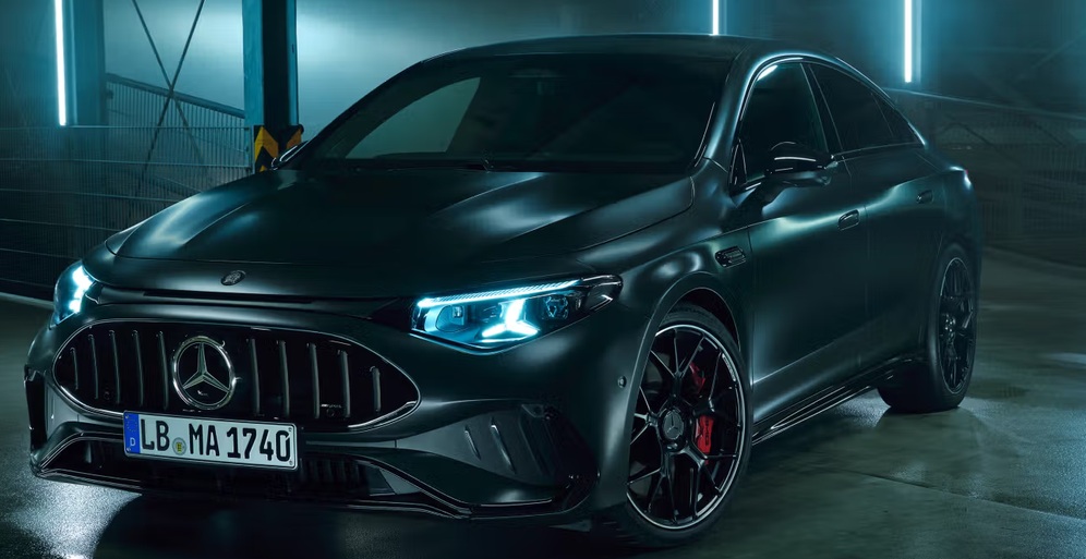 Mercedes Benz CLA 45 AMG